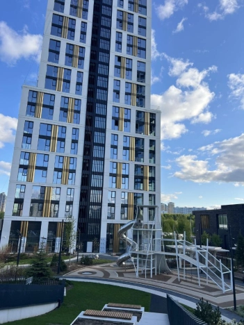 Купить квартиру у метро Спартак в Москве. Вариант № 6863748, 36, площадь - квм, цена 43000000 рублей