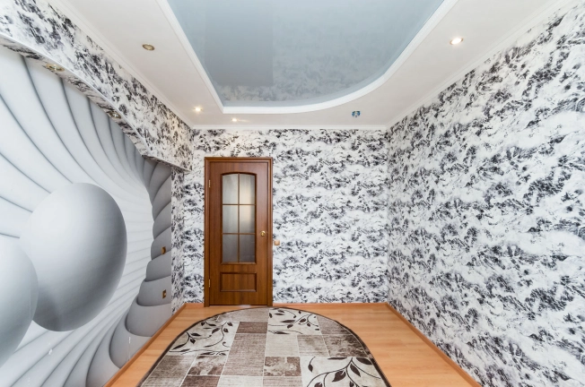 Купить двухкомнатную квартиру на вторичке в Микрорайоне 4-й, Тобольск в Тобольске. Вариант № 11034, 6, площадь -  квм, цена 5800000 рублей