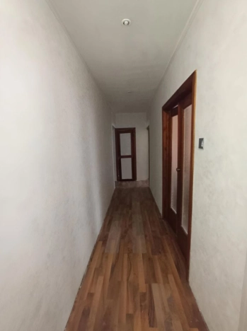 Купить трехкомнатную квартиру в Новосибирской области. Вариант № 10418568, 5, площадь -  квм, цена 5100000 рублей