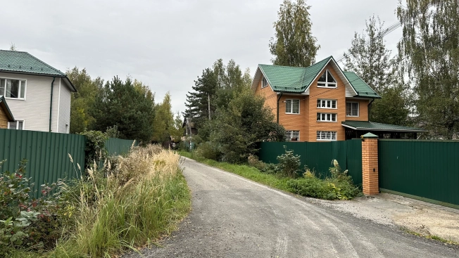 Купить земельный участок у метро Новомосковская в Москве. Вариант № 5520986, 7, площадь -  квм, цена 4000000 рублей