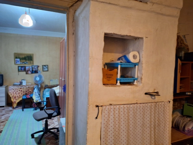 Купить двухкомнатную квартиру в Калужской области. Вариант № 9816314, 5, площадь -  квм, цена 990000 рублей