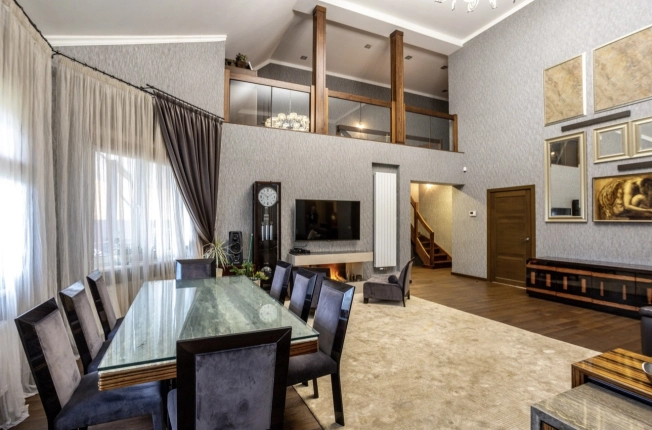 Купить дом в Москве. Вариант № 9156601, 20, площадь - квм, цена 45000000 рублей