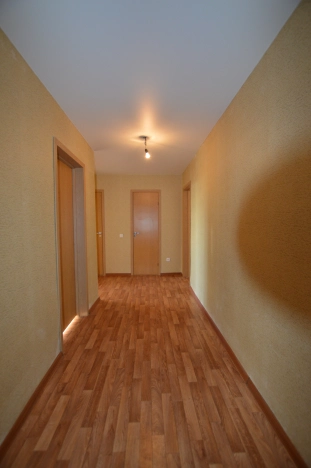 Купить квартиру на улице Коммунаров в Краснодаре. Вариант № 6156700, 14, площадь -  квм, цена 5590000 рублей