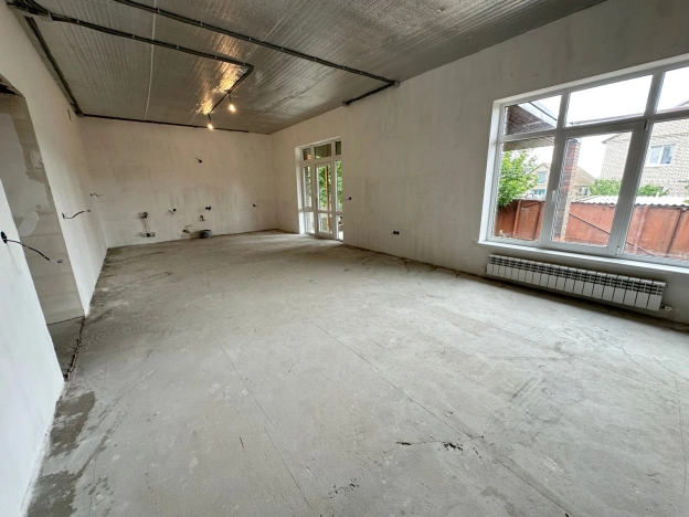 Купить дом на улице Мечникова в Элисте. Вариант № 54420, 12, площадь - квм, цена 16500000 рублей