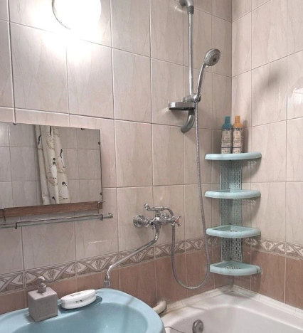 Купить квартиру в Москве. Вариант № 8915626, 13, площадь -  квм, цена 9999999 рублей