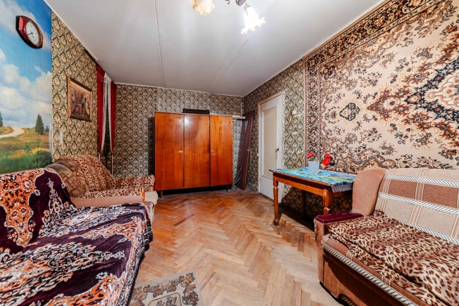 Купить трехкомнатную квартиру на улице Московское шоссе в Санкт-Петербурге. Вариант № 20251, 4, площадь -  квм, цена 5600000 рублей