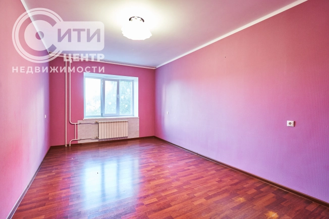 Купить трехкомнатную квартиру в Воронеже. Вариант № 4879062, 14, площадь -  квм, цена 12700000 рублей