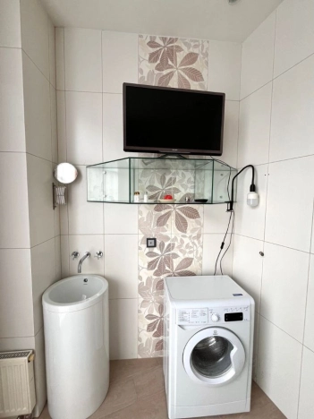 Купить квартиру в Москве. Вариант № 9653351, 33, площадь - квм, цена 7500000 рублей