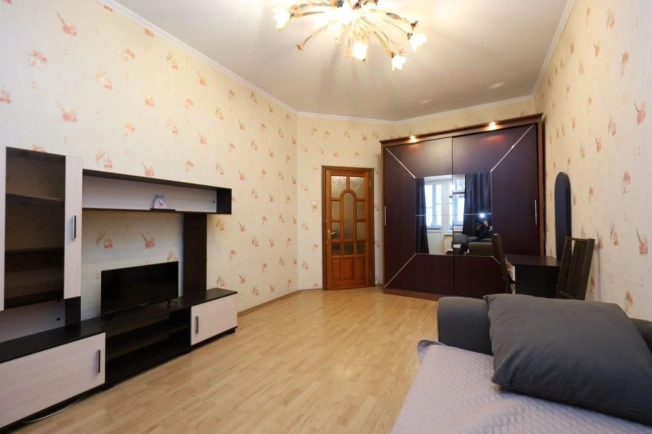 Купить квартиру в Москве. Вариант № 9522825, 1, площадь - квм, цена 14450000 рублей