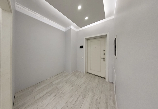 Купить квартиру в Москве. Вариант № 10431526, 21, площадь -  квм, цена 24999000 рублей