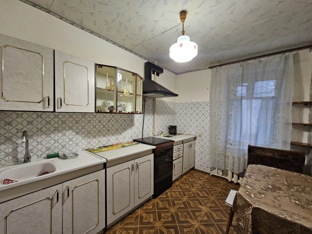 Снять квартиру в Московской области. Вариант № 8532246, 3, площадь - квм, цена 38000 рублей