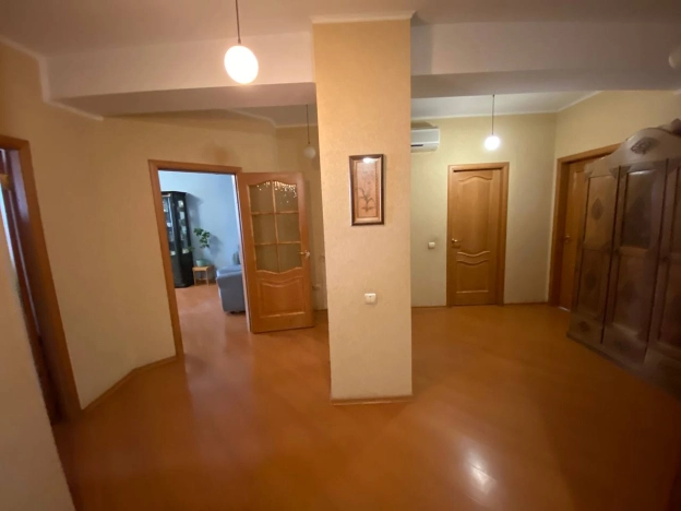 . Вариант № 887851, 17, площадь - 115 квм, цена 15999000 рублей