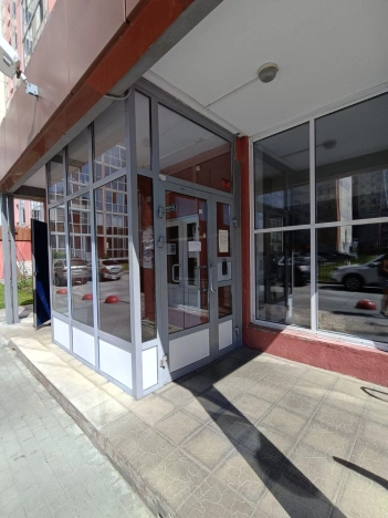 Купить однокомнатную квартиру на улице Петухова в Новосибирске. Вариант № 855236, 10, площадь -  квм, цена 4200000 рублей