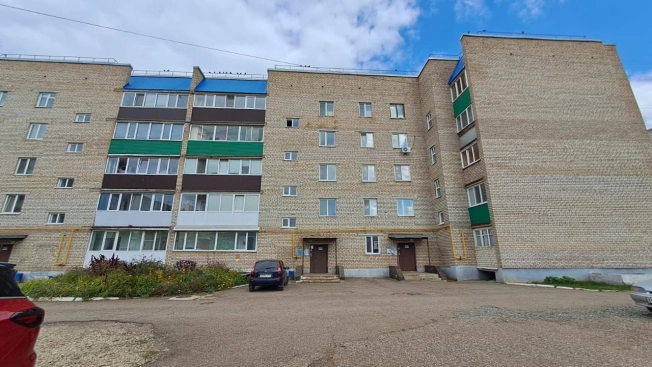 Купить двухкомнатную квартиру на улице Вокзальная в Республике Башкортостан. Вариант № 4867863, 13, площадь -  квм, цена 2200000 рублей