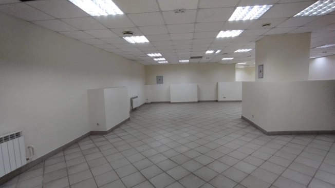 Снять коммерческую недвижимость в Омске. Вариант № 6883341, 20, площадь -  квм, цена 210000 рублей