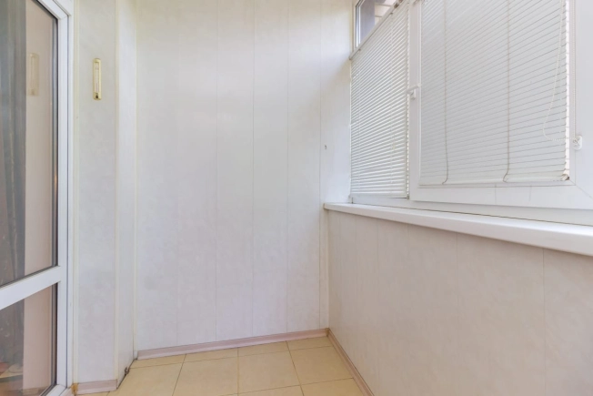 Купить квартиру на вторичке в Уфе. Вариант № 1329977, 10, площадь -  квм, цена 13300000 рублей