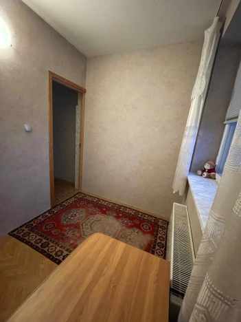 Купить двухкомнатную квартиру на улице Ангарская в Волгограде. Вариант № 33600, 12, площадь -  квм, цена 7000000 рублей