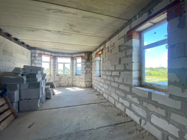 Купить дом в Калуге. Вариант № 2498, 9, площадь -  квм, цена 7695000 рублей