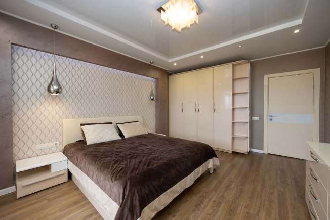 Купить квартиру в Благовещенске. Вариант № 8035879, 6, площадь -  квм, цена 21000000 рублей