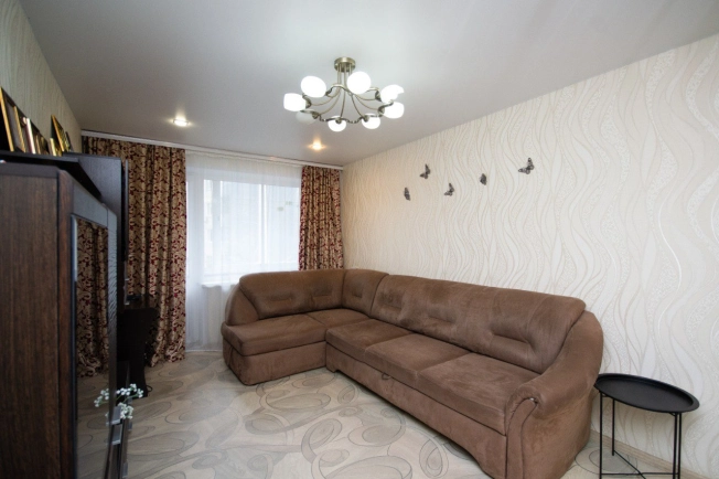 Купить двухкомнатную квартиру в Балакове. Вариант № 4808002, 0, площадь -  квм, цена 3400000 рублей