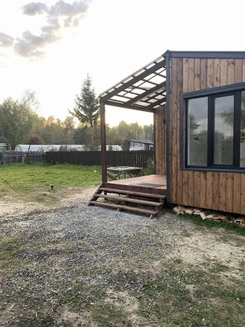 Купить дом на улице Совхозная в Тюменской области. Вариант № 8448606, 26, площадь -  квм, цена 2100000 рублей