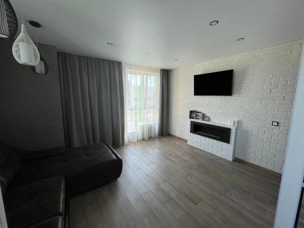 Купить квартиру в Тобольске. Вариант № 2647674, 3, площадь -  квм, цена 9000000 рублей