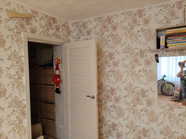 Купить двухкомнатную квартиру в районе Московский в Калининграде. Вариант № 8061785, 3, площадь -  квм, цена 4200000 рублей