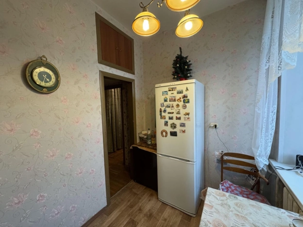 Купить квартиру в Москве. Вариант № 8431412, 7, площадь -  квм, цена 21000000 рублей