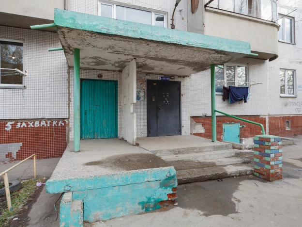 Купить квартиру на улице Коминтерна в Новосибирске. Вариант № 7856083, 16, площадь -  квм, цена 4700000 рублей