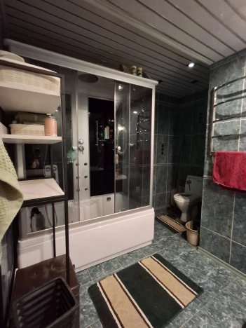 Купить четырехкомнатную квартиру в Приморском крае. Вариант № 60305, 11, площадь -  квм, цена 17000000 рублей