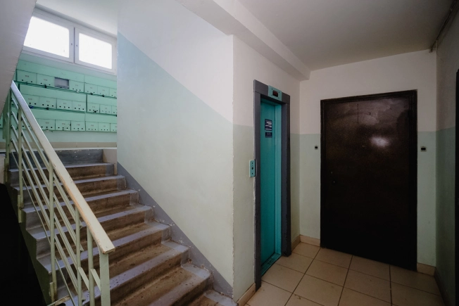 Купить двухкомнатную квартиру в Омске. Вариант № 3468145, 21, площадь -  квм, цена 5600000 рублей