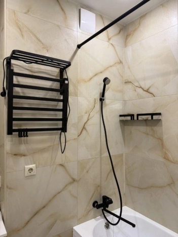 Купить однокомнатную квартиру на улице Шелепихинская набережная в Москве. Вариант № 9886889, 14, площадь -  квм, цена 7300000 рублей