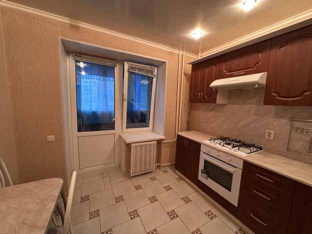 Снять двухкомнатную квартиру на улице Белоконской в Владимире. Вариант № 2742843, 7, площадь -  квм, цена 35000 рублей