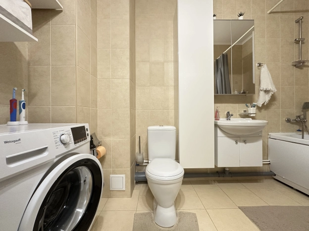 Купить двухкомнатную квартиру в районе Приморский в Санкт-Петербурге. Вариант № 8980510, 21, площадь -  квм, цена 25500000 рублей