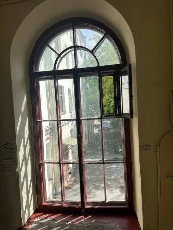 Купить пятикомнатную квартиру в Санкт-Петербурге. Вариант № 894181, 3, площадь -  квм, цена 35000000 рублей