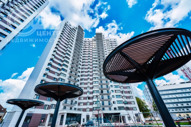 Купить трехкомнатную квартиру в Воронеже. Вариант № 1328592, 3, площадь -  квм, цена 8999000 рублей