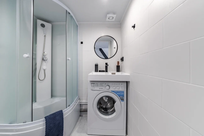 Купить Студию на вторичке на улице Радищева в Санкт-Петербурге. Вариант № 8434504, 23, площадь -  квм, цена 6400000 рублей