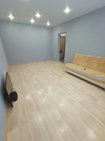 . Вариант № 5990, 11, площадь - 40 квм, цена 8200000 рублей