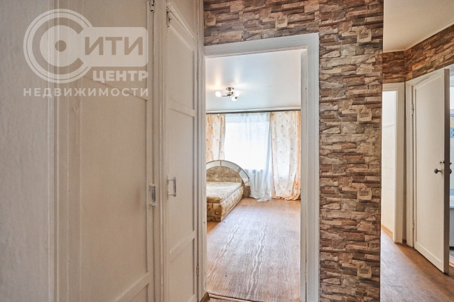 Купить двухкомнатную квартиру в районе Левобережный в Воронеже. Вариант № 34565, 5, площадь -  квм, цена 3130000 рублей