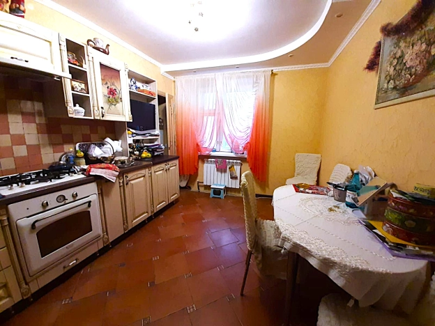 Купить квартиру в Смоленске. Вариант № 10766760, 8, площадь - квм, цена 6900000 рублей