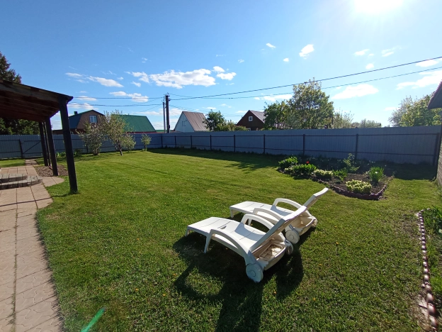 Купить дом на улице Набережная в Тюменской области. Вариант № 44017, 5, площадь -  квм, цена 11270000 рублей