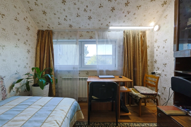 Купить четырехкомнатную квартиру в районе Московский в Калининграде. Вариант № 8560234, 32, площадь -  квм, цена 17999999 рублей