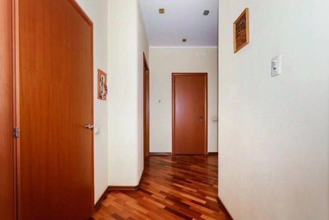 Купить трехкомнатную квартиру в Республике Марий эл. Вариант № 22407, 17, площадь -  квм, цена 43000000 рублей