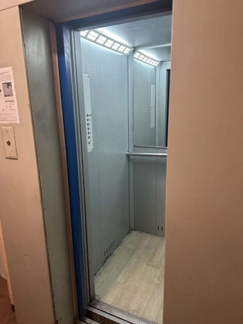 Купить квартиру в Москве. Вариант № 10360805, 3, площадь -  квм, цена 13000000 рублей