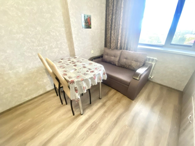 Купить однокомнатную квартиру в Микрорайоне 11-й в Белгороде. Вариант № 7661628, 3, площадь -  квм, цена 5150000 рублей