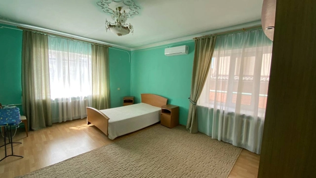 Купить дом на улице Васильковая в Краснодарском крае. Вариант № 8483197, 13, площадь -  квм, цена 22899999 рублей