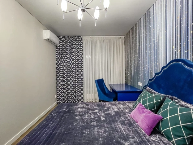 Купить однокомнатную квартиру в районе Приморский в Санкт-Петербурге. Вариант № 9068873, 7, площадь -  квм, цена 17440000 рублей