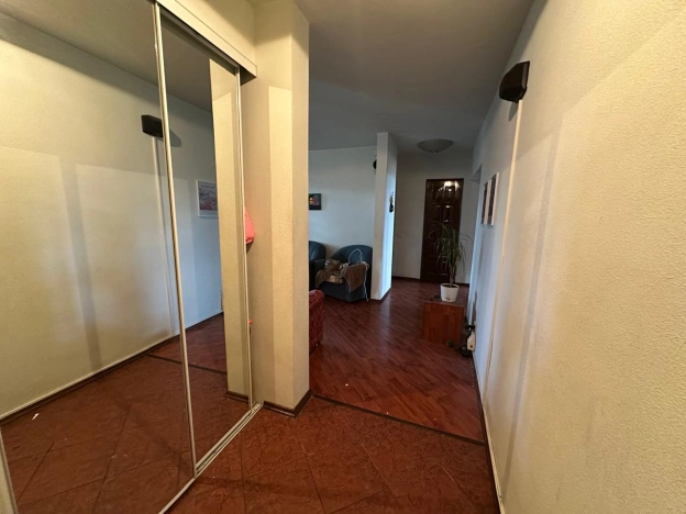 Купить четырехкомнатную квартиру в Волгограде. Вариант № 5823678, 14, площадь -  квм, цена 5900000 рублей