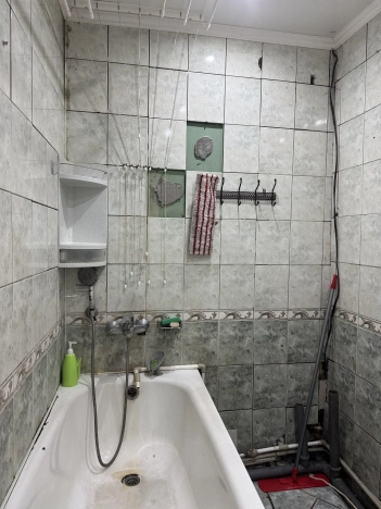 Купить трехкомнатную квартиру на улице Звероводческая в Калининградской области. Вариант № 43022, 46, площадь - квм, цена 3600000 рублей