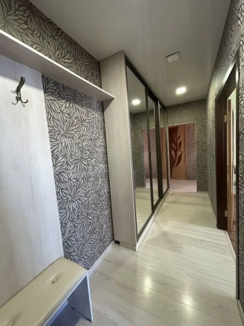 Купить квартиру в Коврове. Вариант № 10275947, 6, площадь -  квм, цена 5750000 рублей